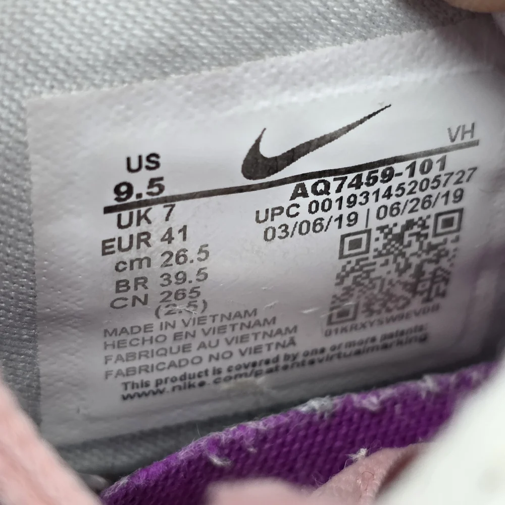 Nike Acalme Women's Size 9.5 White Purple‎ Blue Athletic Shoes AQ7459-101 *Read*
